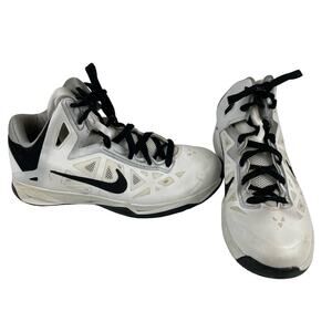 Nike Zoom Hyperchaos Women’s Basketball Shoe Size 8